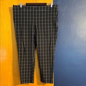 Talbots Black and White Grid Cropped Pants
